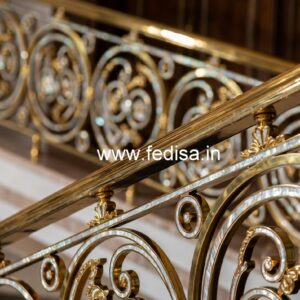 Latest Balcony Design Ideas With Stylish Railings No-44837