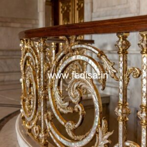 Elegant Balcony Design Ideas With Railings No-45172