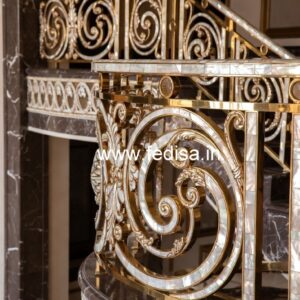 Modern Balcony Decor With Railings No-45603
