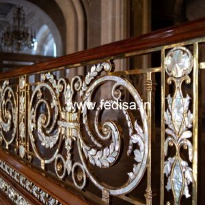 Home Design With Railings No-45617