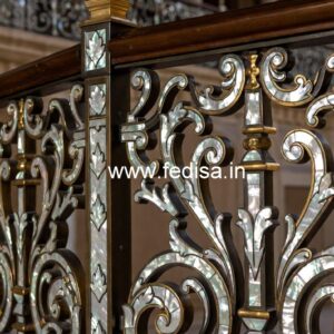 Creative Balcony Design With Modern Railings No-45844