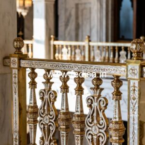 Stylish Ghar Balcony Design With Railings No-45881