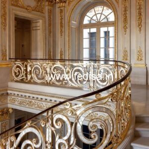 Elegant Balcony Styling Ideas No-46414