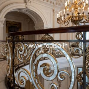 Stylish Balcony Decor No-46837