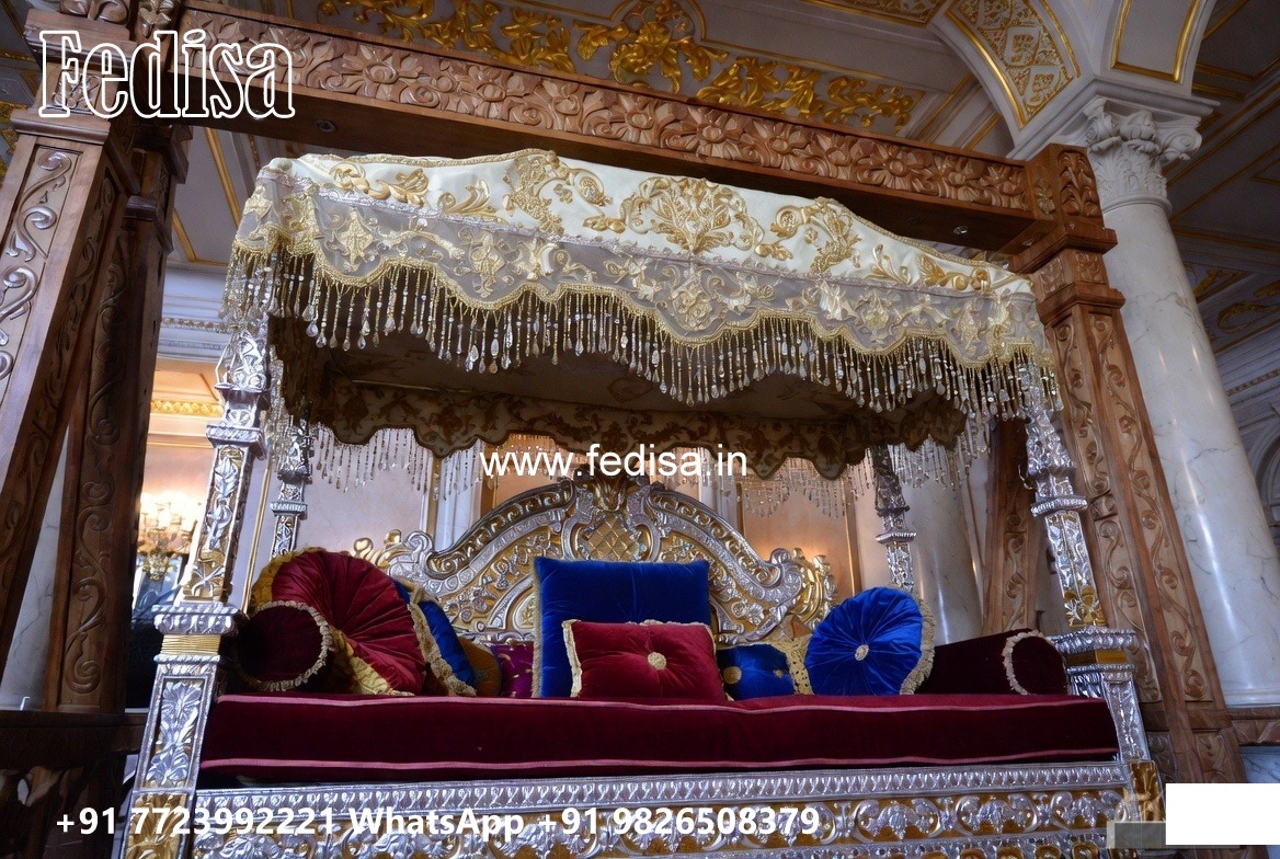 Wooden Classic Swing Design with Timeless Elegance No-9728