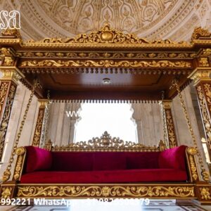 Royal Swing Design with Rich Wooden Craftsmanship No-9758