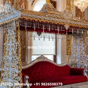 Royal Swing Design with Artistic Wooden Detailing No-9773