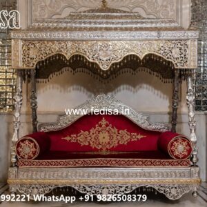 Classic Swing Design with Artistic Wooden Detailing No-11012