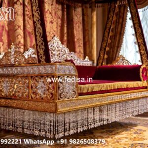 Royal Swing Design with Traditional Decorative Charm No-8897