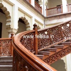 Stylish Brass Wood Railings with Rich Finish No-1737