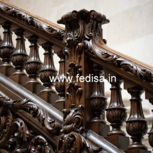 Stylish Brass Wood Fence with Rich Look No-2847