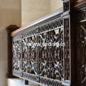 Stylish Brass Wood Railings with Glass No-3644