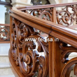 Modern Brass Wood Staircase with Rich Finish No-3721