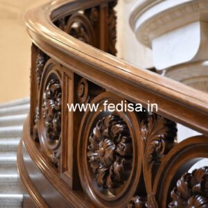 Stylish Brass Wood Fence for Contemporary Villas No-4329